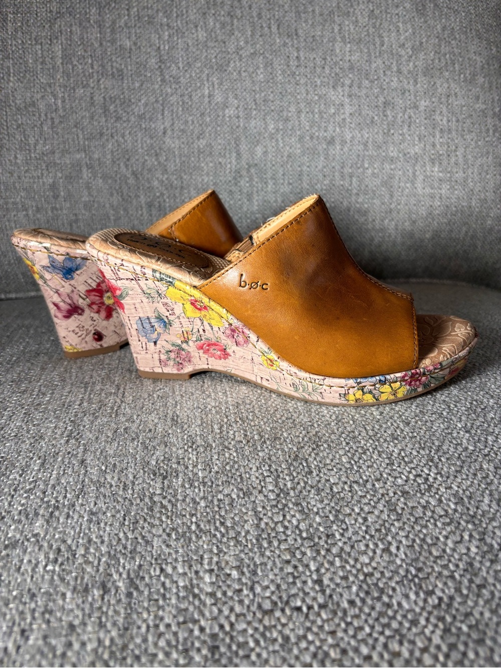 b.o.c. Born Concept Dianna Floral Cork Wedge Mule Sandals Women’s Size 7